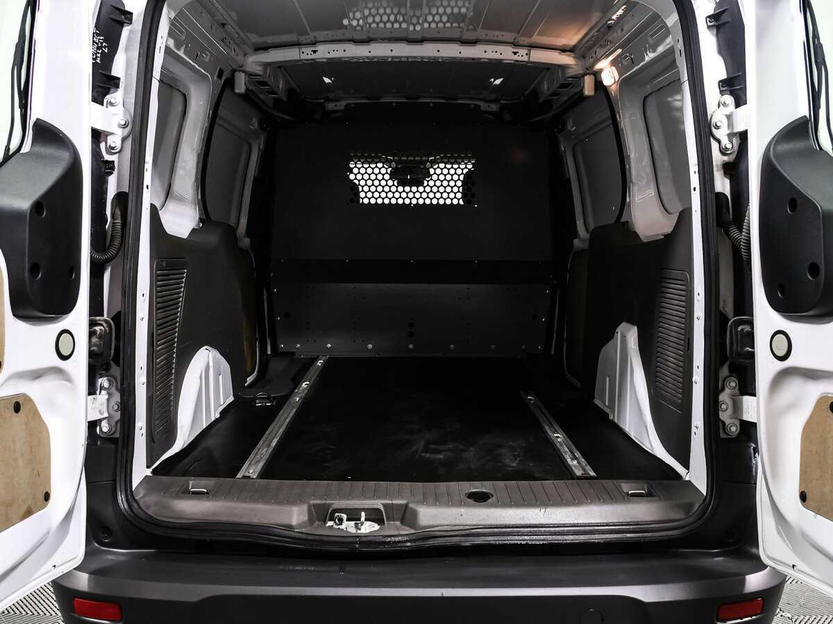 Ford Transit Connect с пробегом — 2020 год. Фото: #12