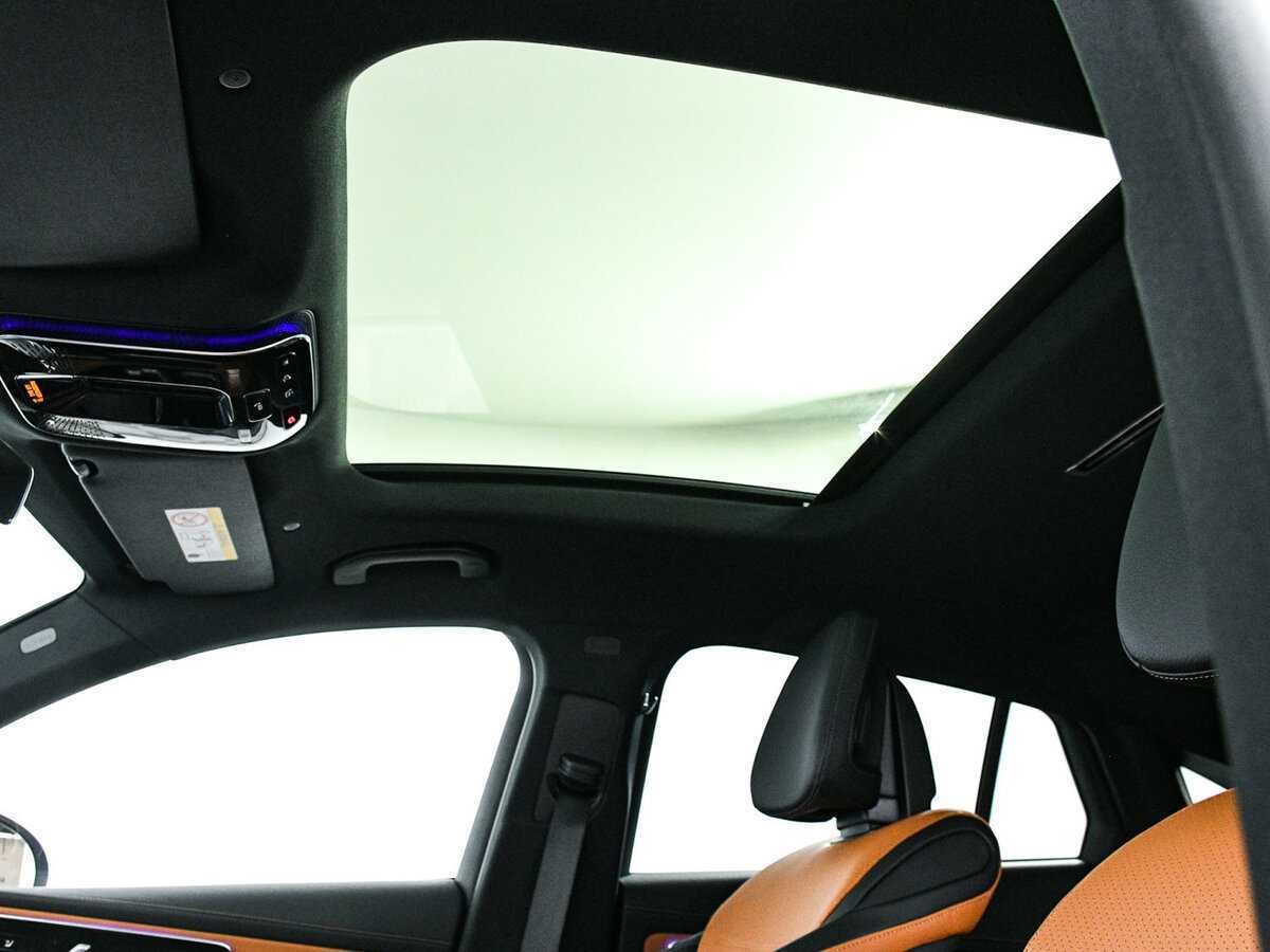 Mercedes-Benz GLC Coupe с пробегом — 2024 год. Фото: #17