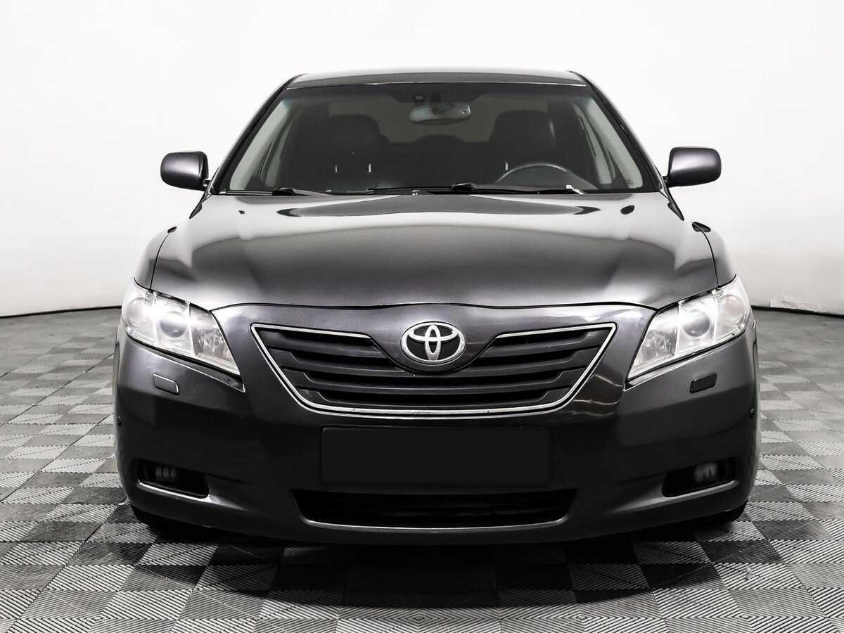 Toyota Camry с пробегом — 2007 год. Фото: #1