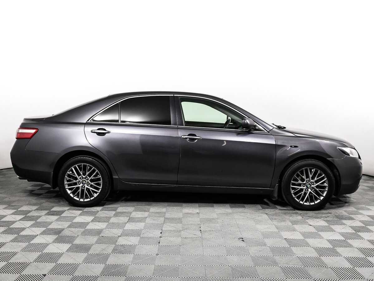 Toyota Camry с пробегом — 2007 год. Фото: #3