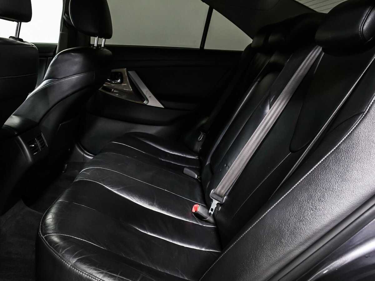 Toyota Camry с пробегом — 2007 год. Фото: #13