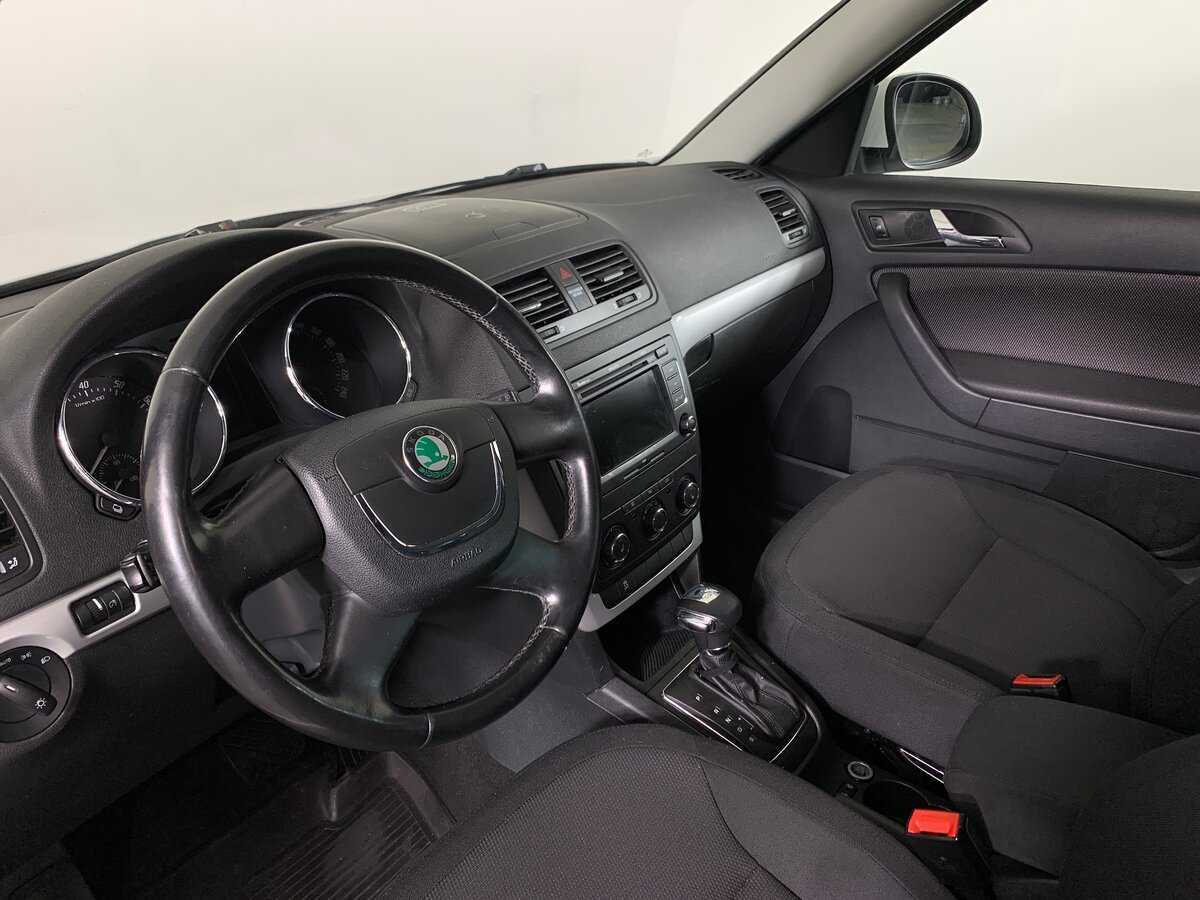 Skoda Yeti с пробегом — 2012 год. Фото: #11