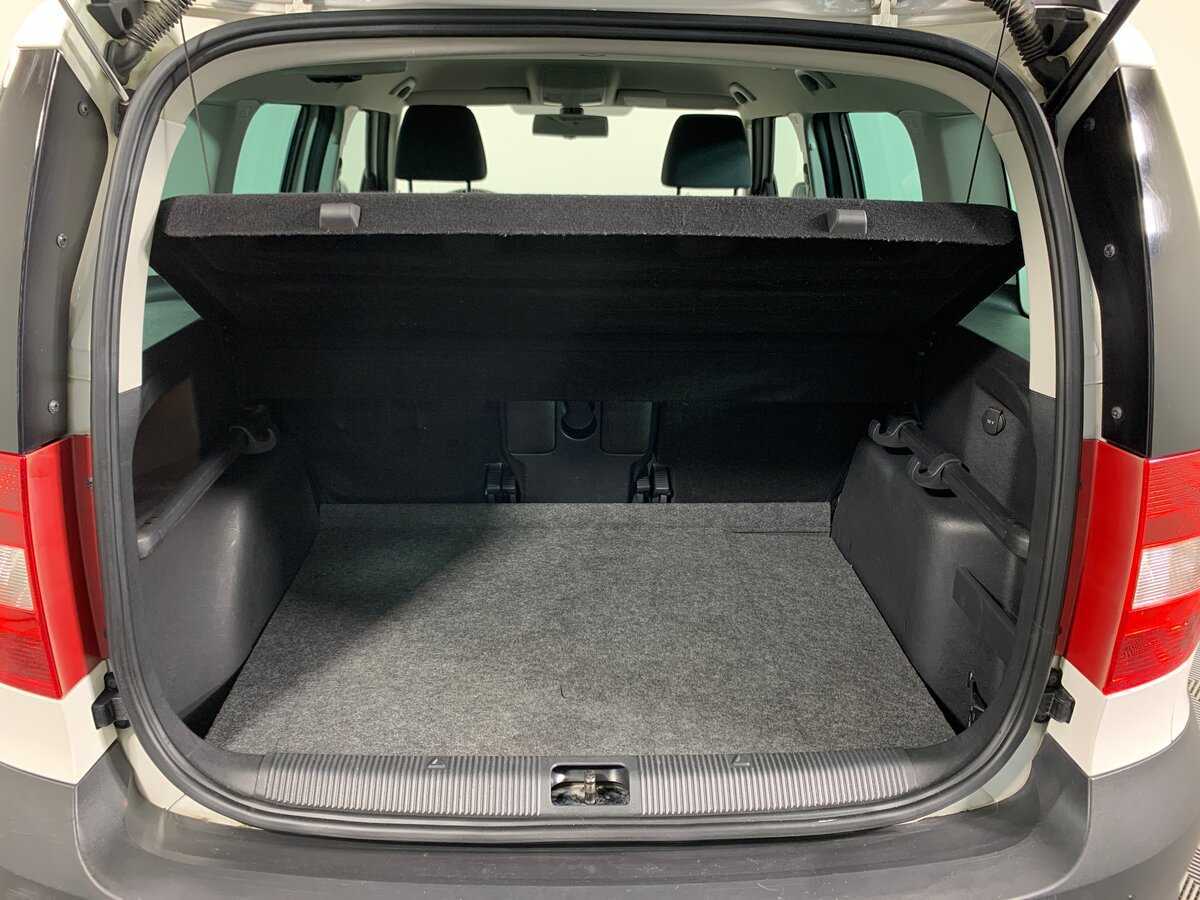 Skoda Yeti с пробегом — 2012 год. Фото: #19