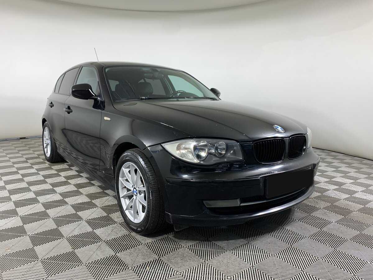 BMW 1 серии с пробегом — 2011 год. Фото: #2