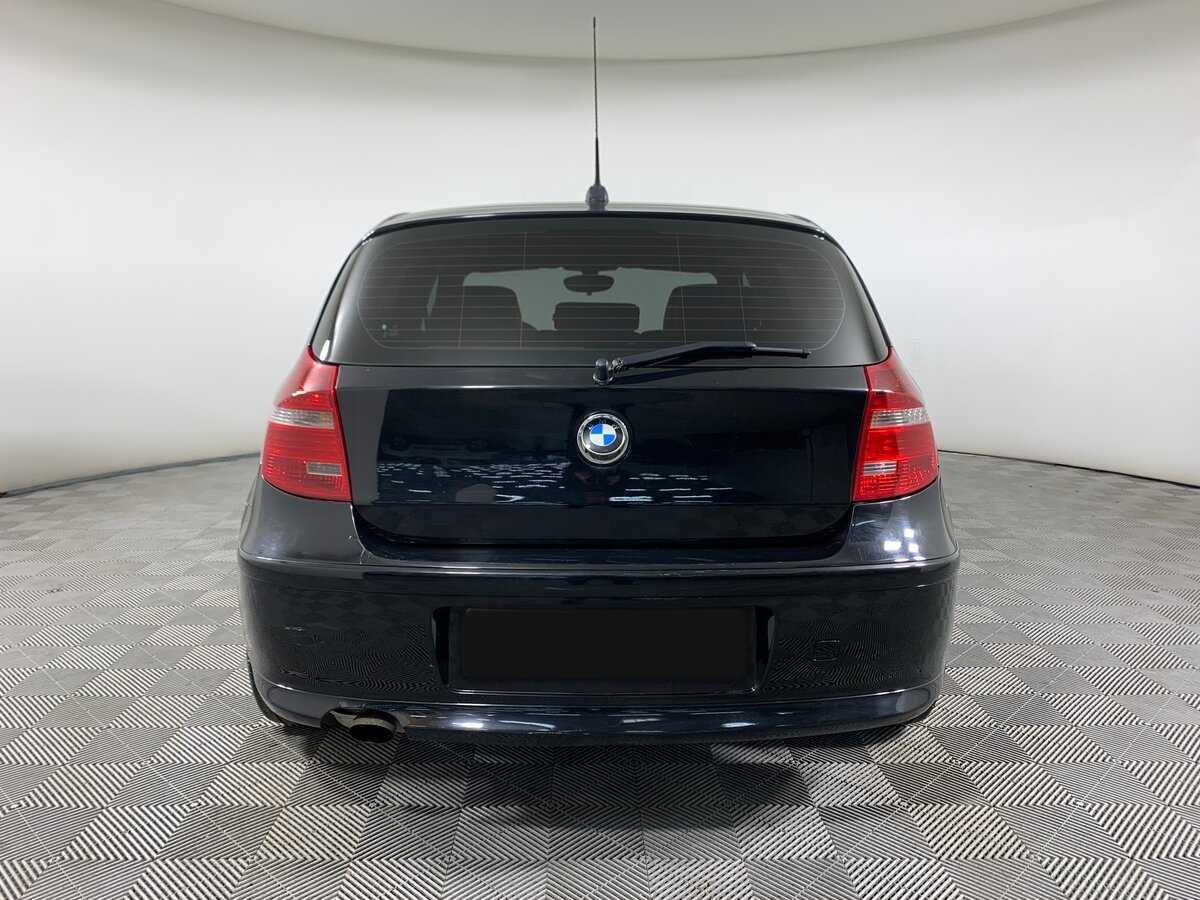 BMW 1 серии с пробегом — 2011 год. Фото: #5