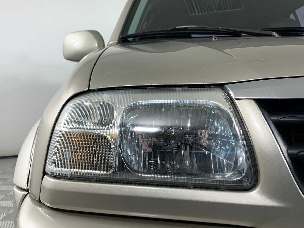 Suzuki Grand Vitara с пробегом — 2004 год. Фото: #9