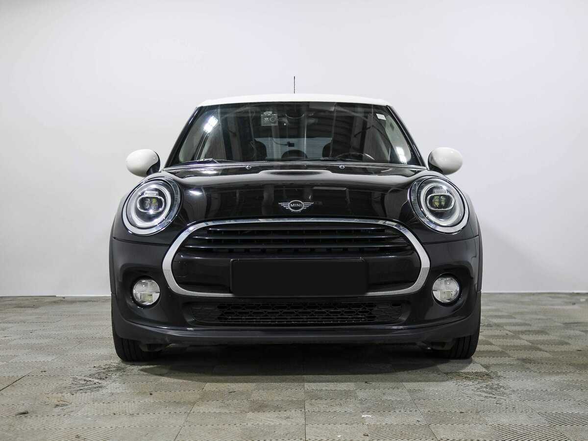 Mini Hatch с пробегом — 2018 год. Фото: #1