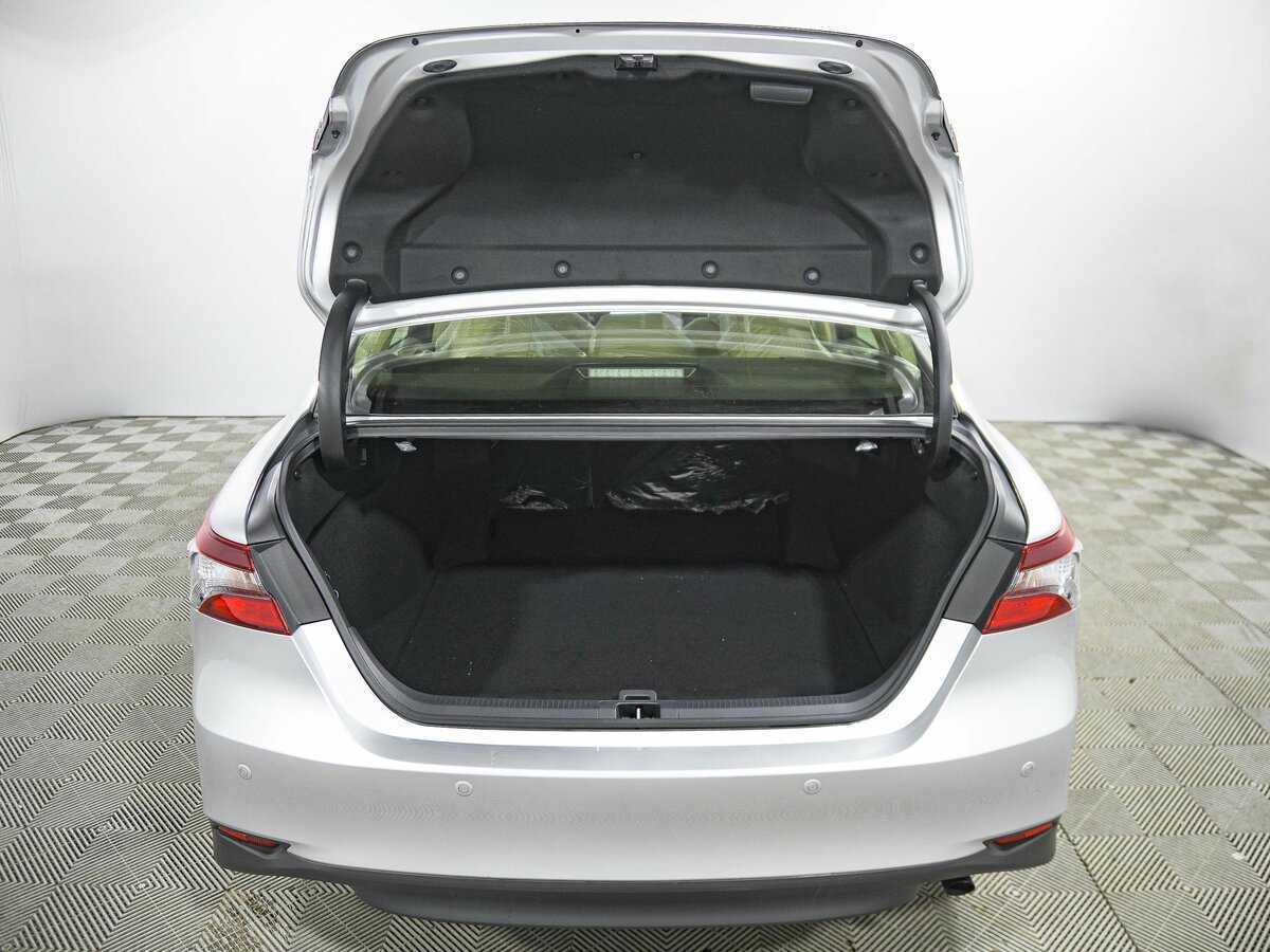 Toyota Camry с пробегом — 2023 год. Фото: #16