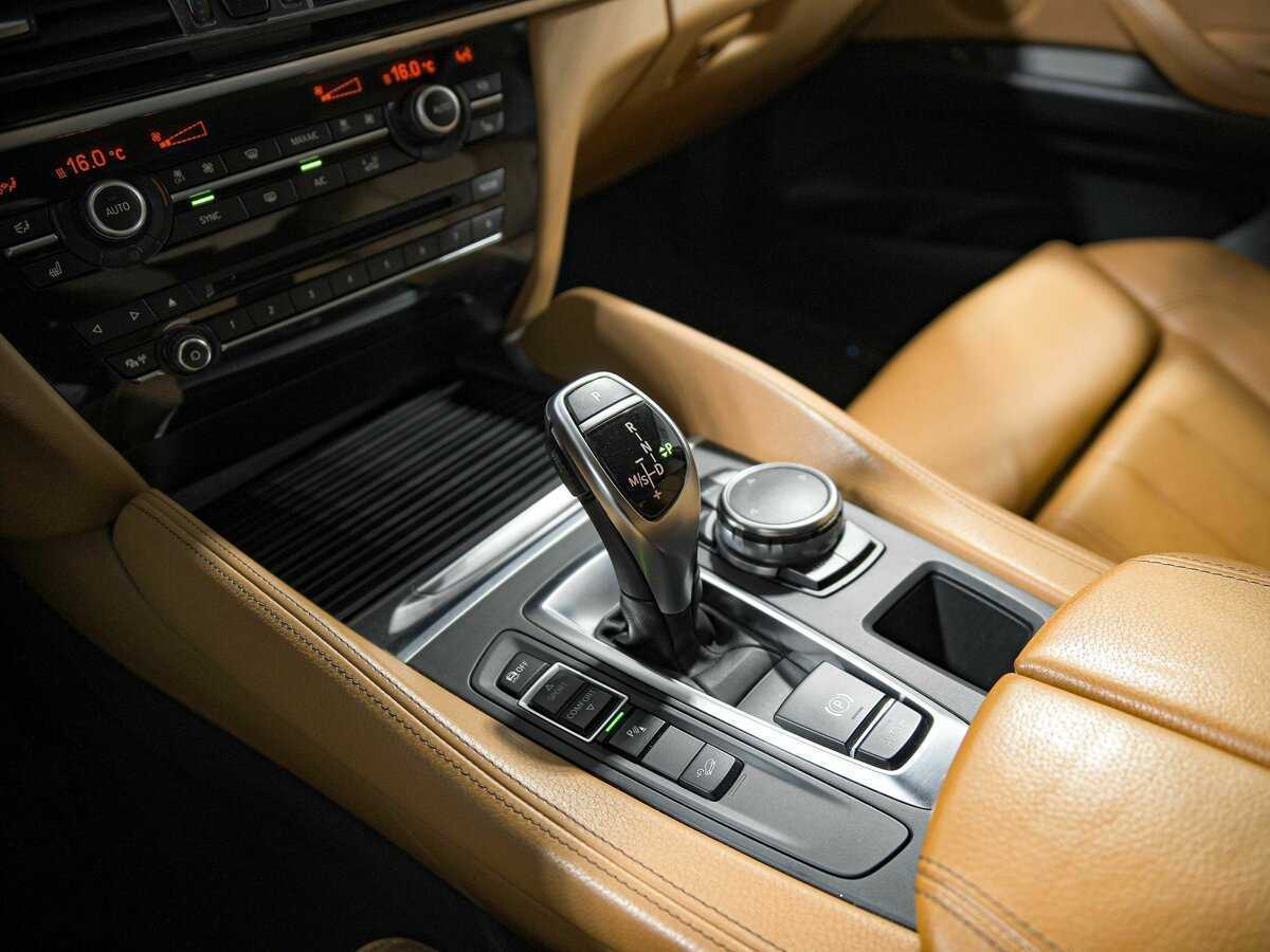 BMW X6 с пробегом — 2016 год. Фото: #12