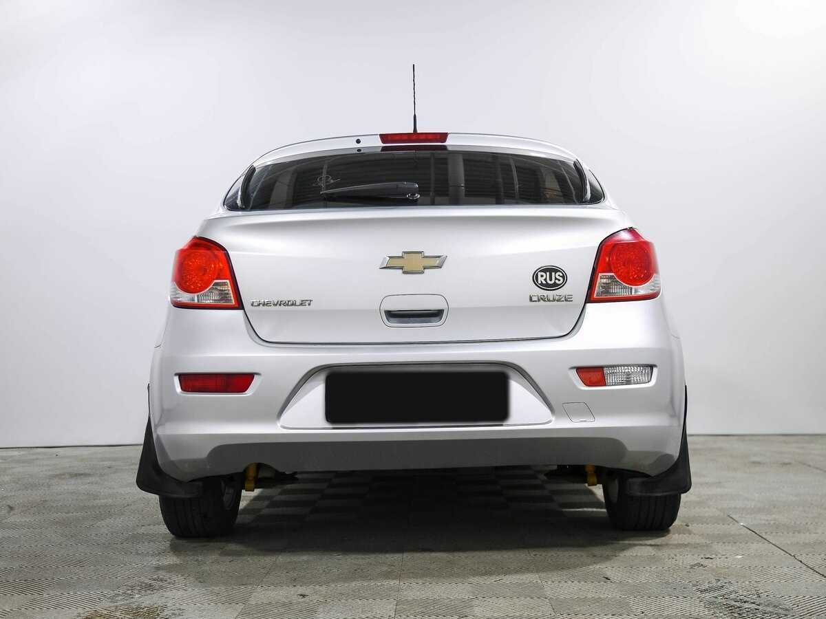 Chevrolet Cruze с пробегом — 2011 год. Фото: #4