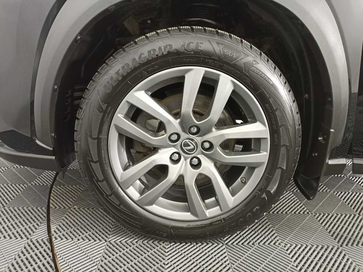 Lexus NX с пробегом — 2019 год. Фото: #17