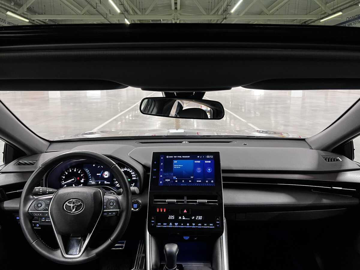 Toyota Avalon с пробегом — 2022 год. Фото: #13