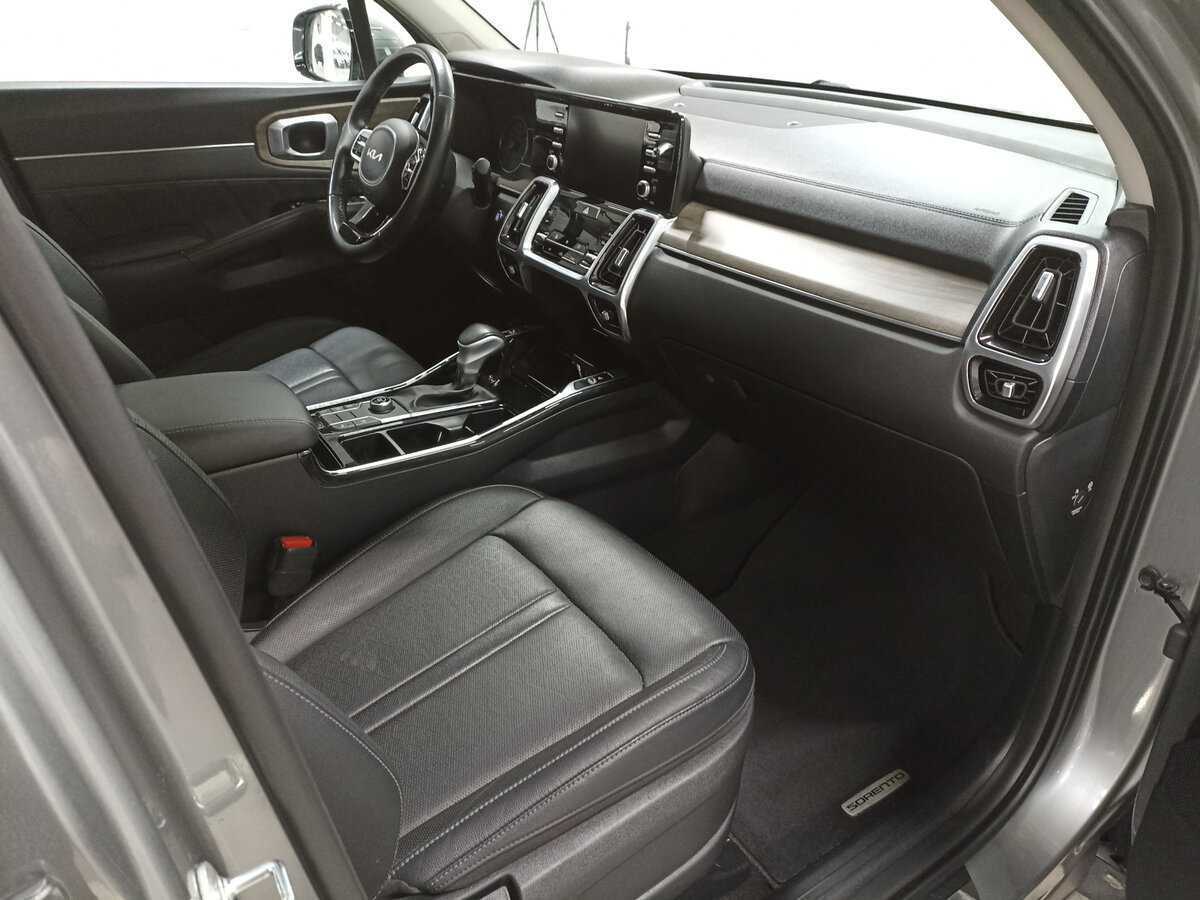 Kia Sorento с пробегом — 2022 год. Фото: #10