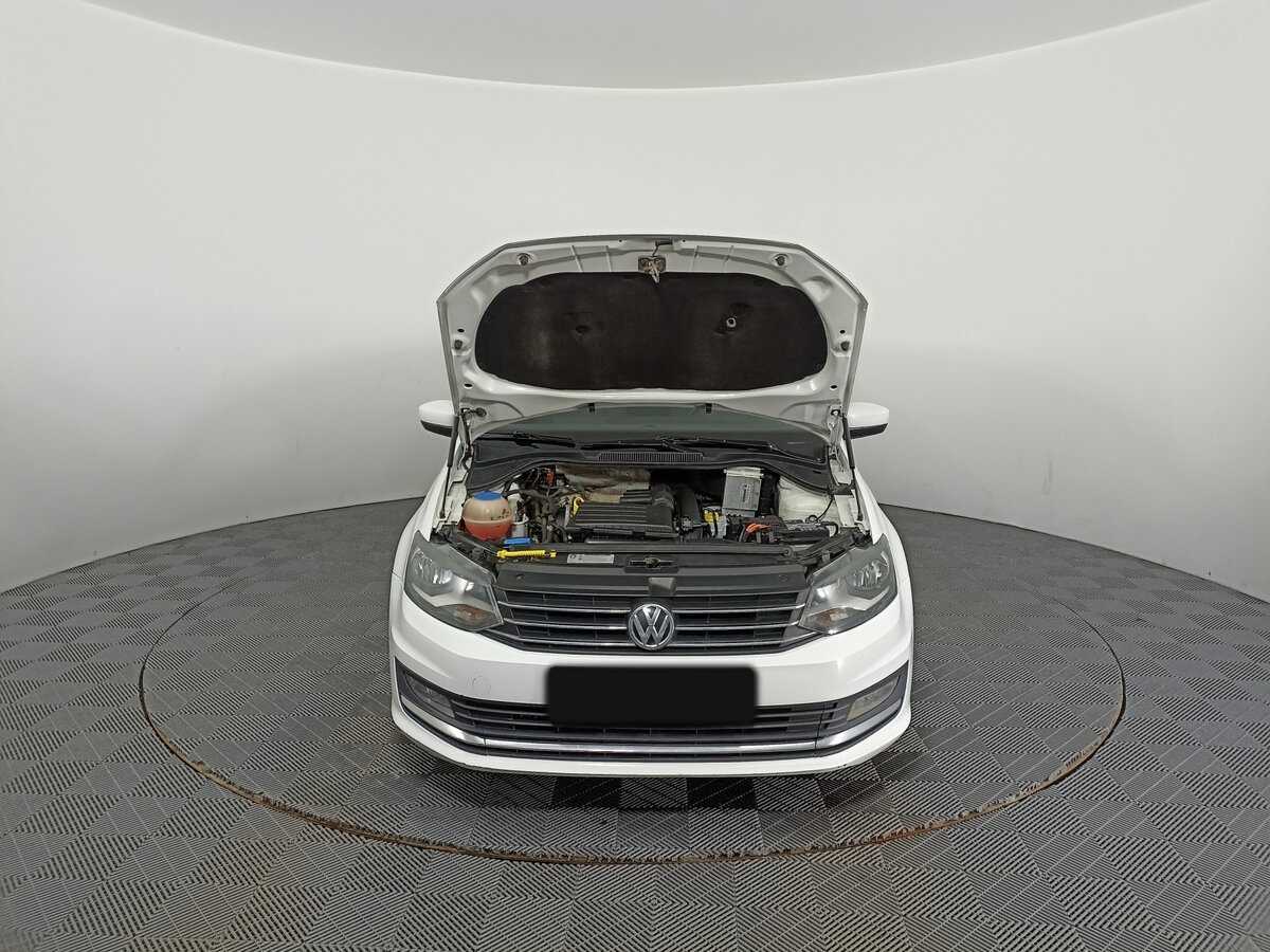 Volkswagen Polo с пробегом — 2017 год. Фото: #8