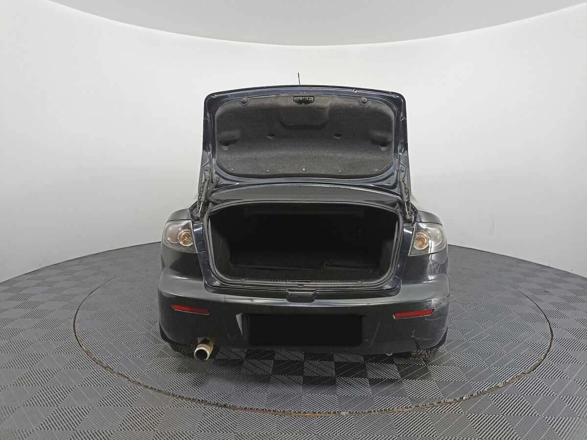 Mazda 3 с пробегом — 2007 год. Фото: #9