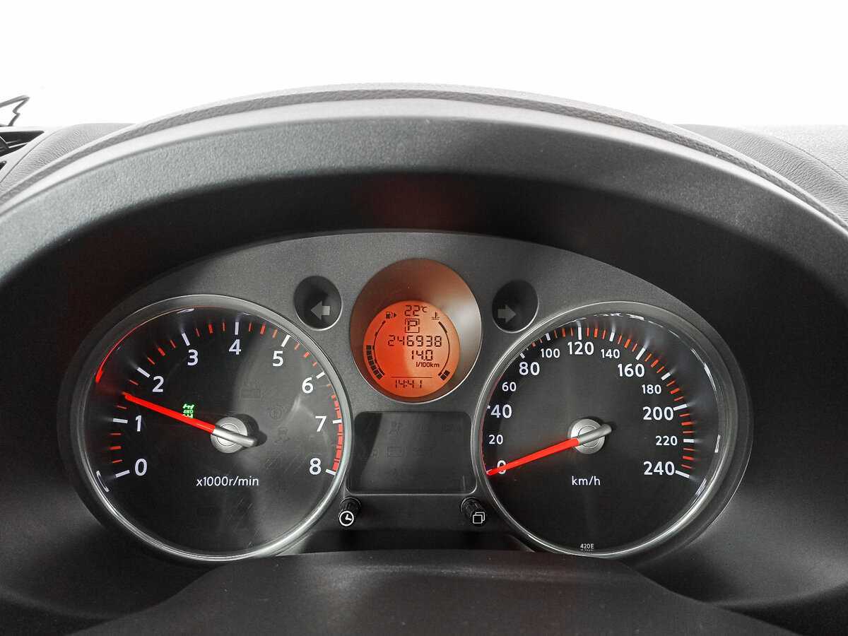 Nissan X-Trail с пробегом — 2010 год. Фото: #12