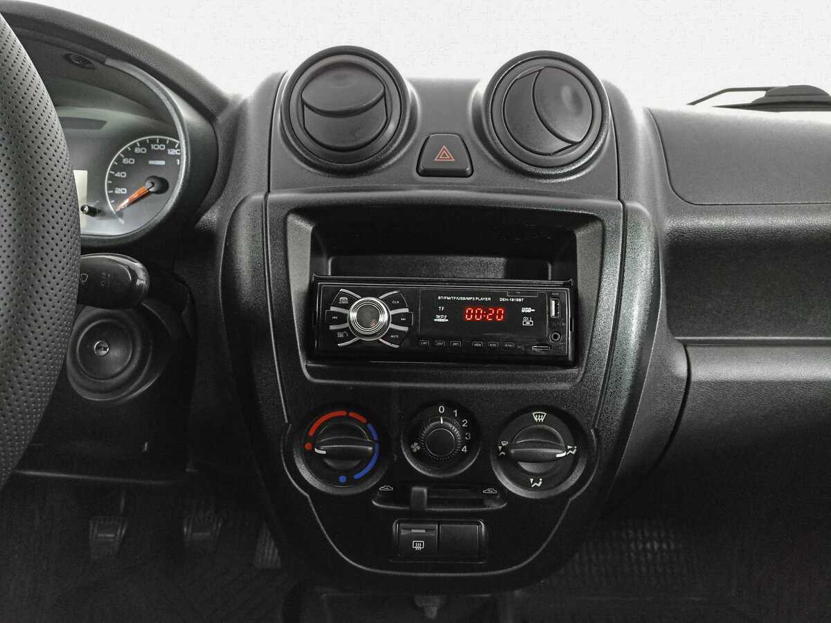 Lada (ВАЗ) Granta с пробегом — 2016 год. Фото: #14