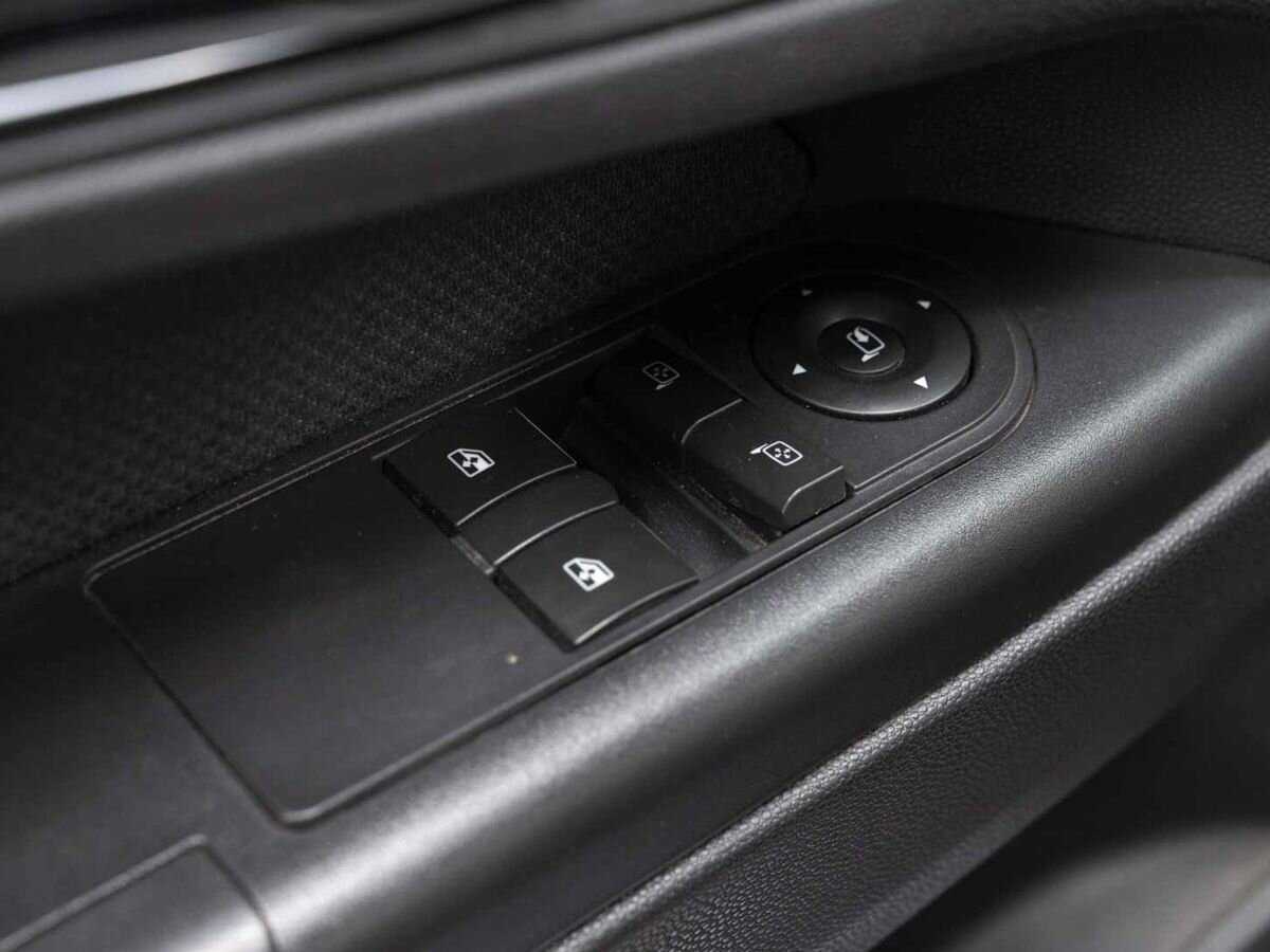 Opel Zafira с пробегом — 2007 год. Фото: #18