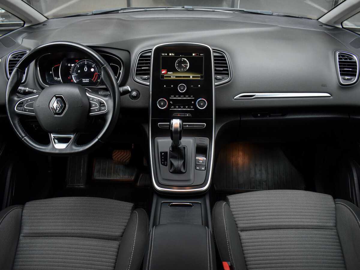 Renault Scenic с пробегом — 2018 год. Фото: #15