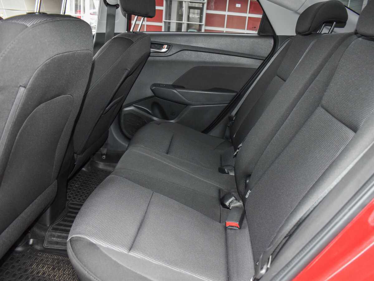 Hyundai Solaris с пробегом — 2019 год. Фото: #12