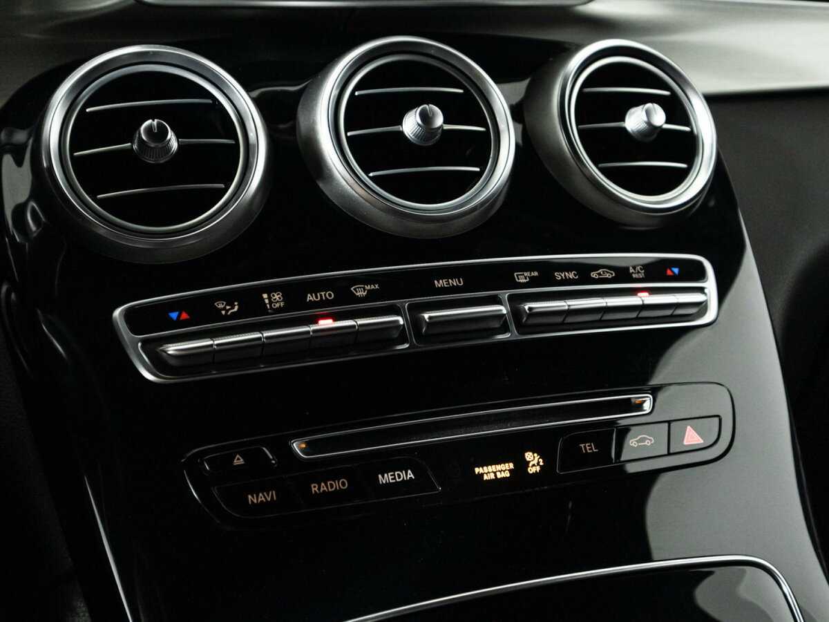 Mercedes-Benz GLC Coupe с пробегом — 2018 год. Фото: #20