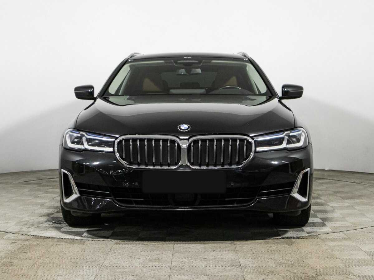 BMW 5 серии с пробегом — 2020 год. Фото: #1