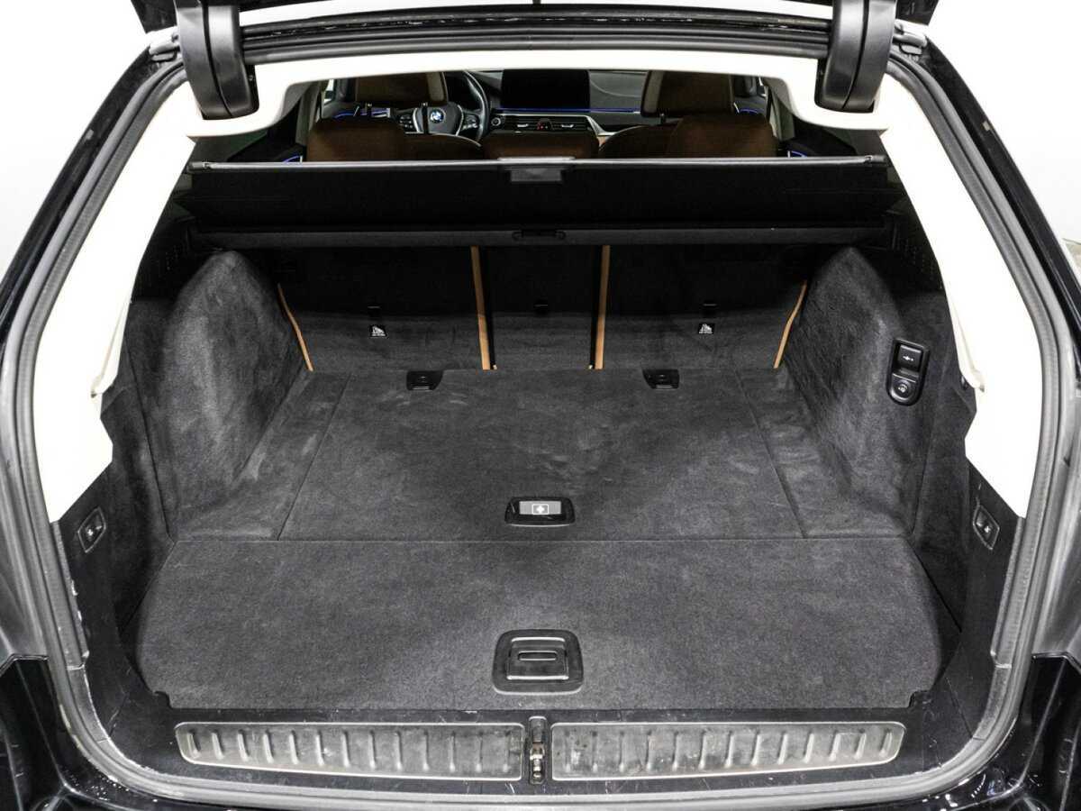 BMW 5 серии с пробегом — 2020 год. Фото: #14