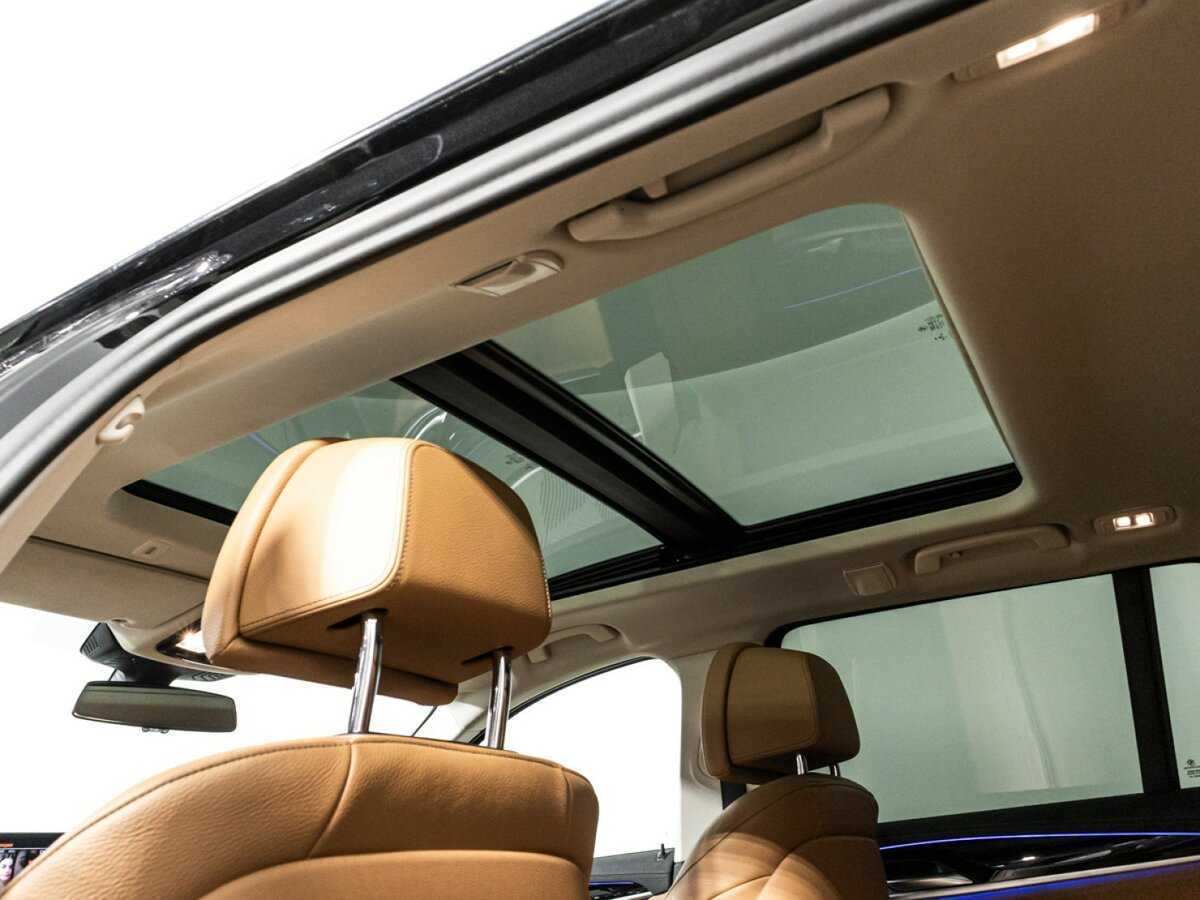 BMW 5 серии с пробегом — 2020 год. Фото: #17