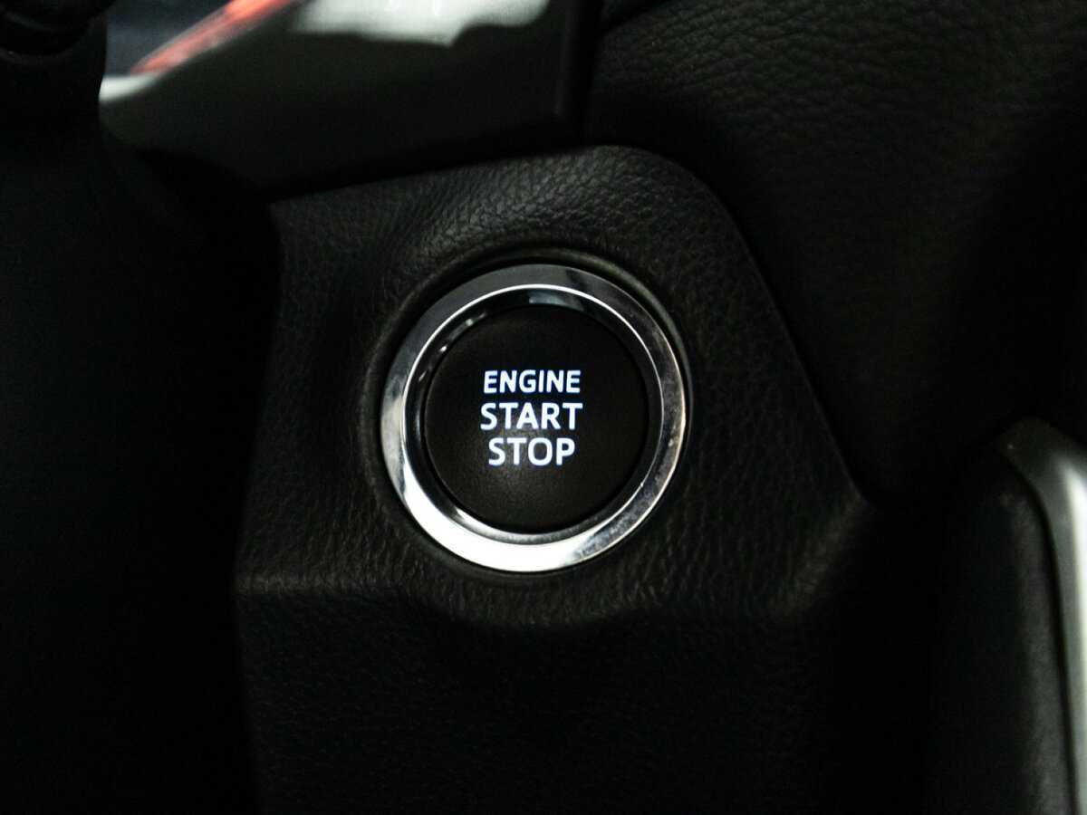 Toyota RAV4 с пробегом — 2021 год. Фото: #17