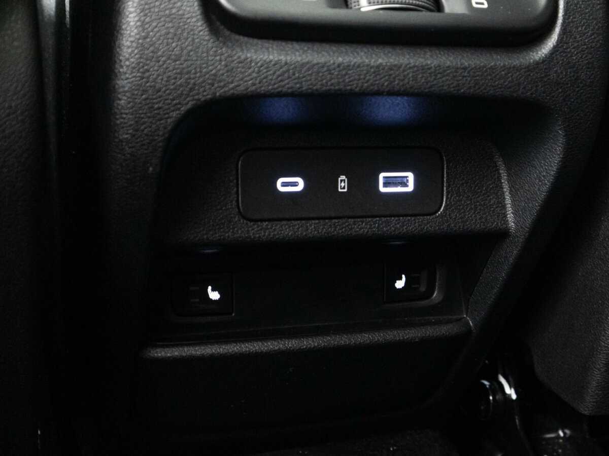 Geely Tugella с пробегом — 2023 год. Фото: #18