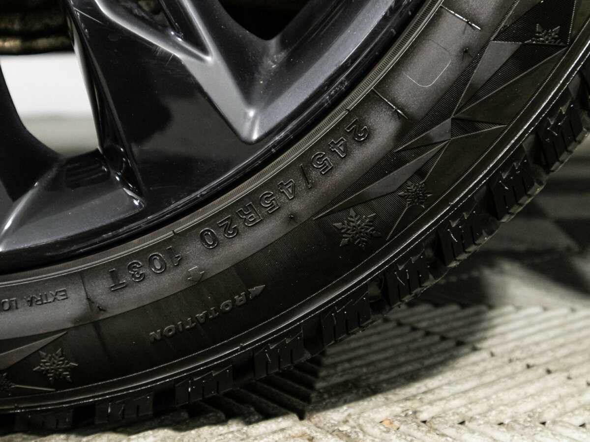 Geely Tugella с пробегом — 2023 год. Фото: #20