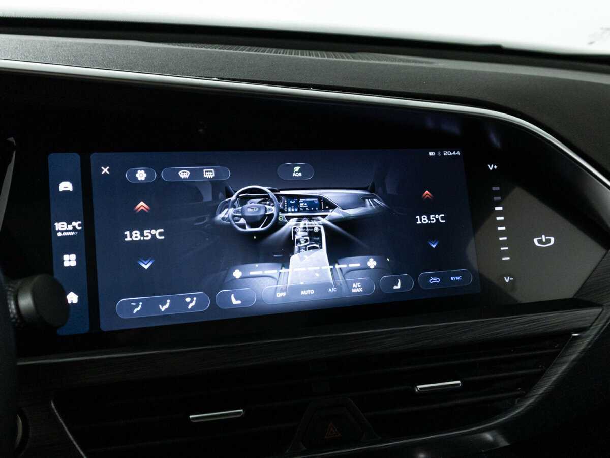 Geely Tugella с пробегом — 2023 год. Фото: #23