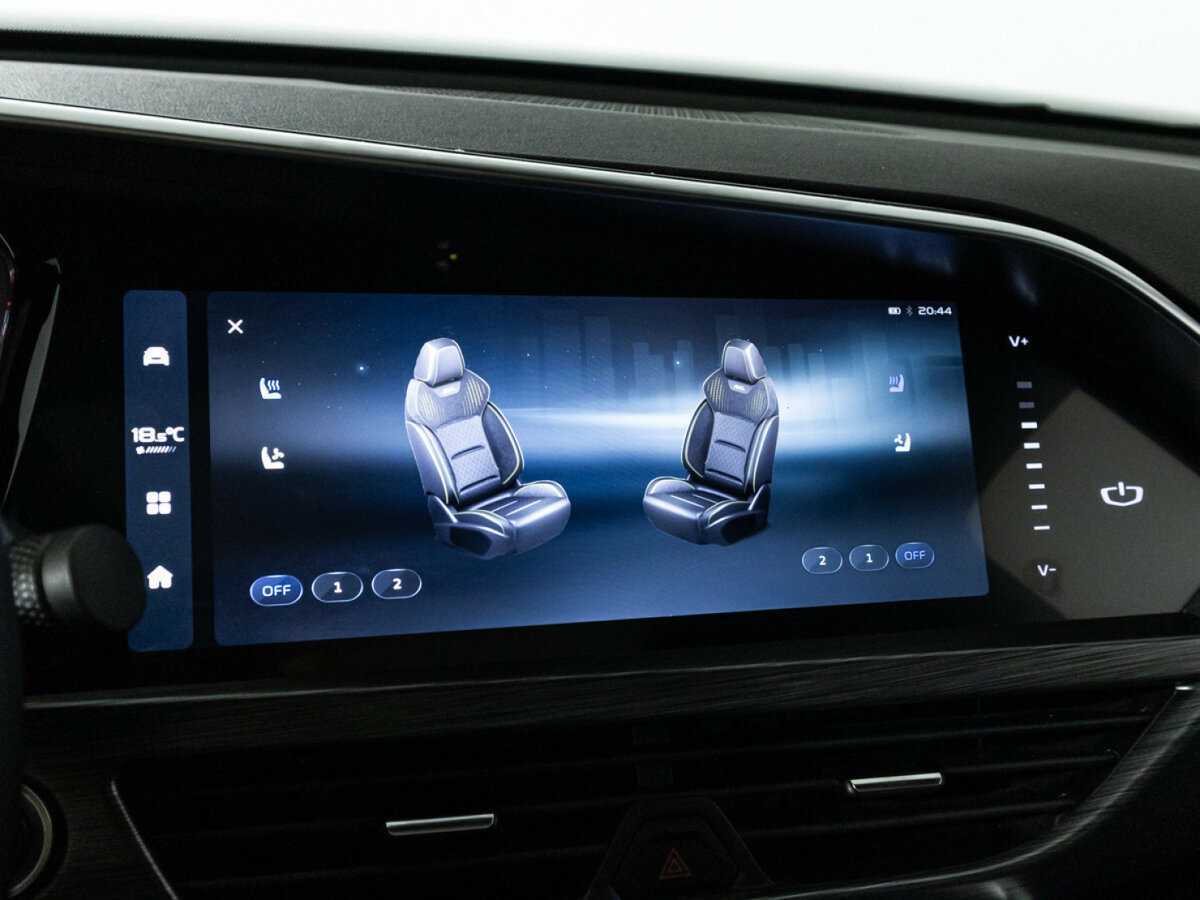 Geely Tugella с пробегом — 2023 год. Фото: #24