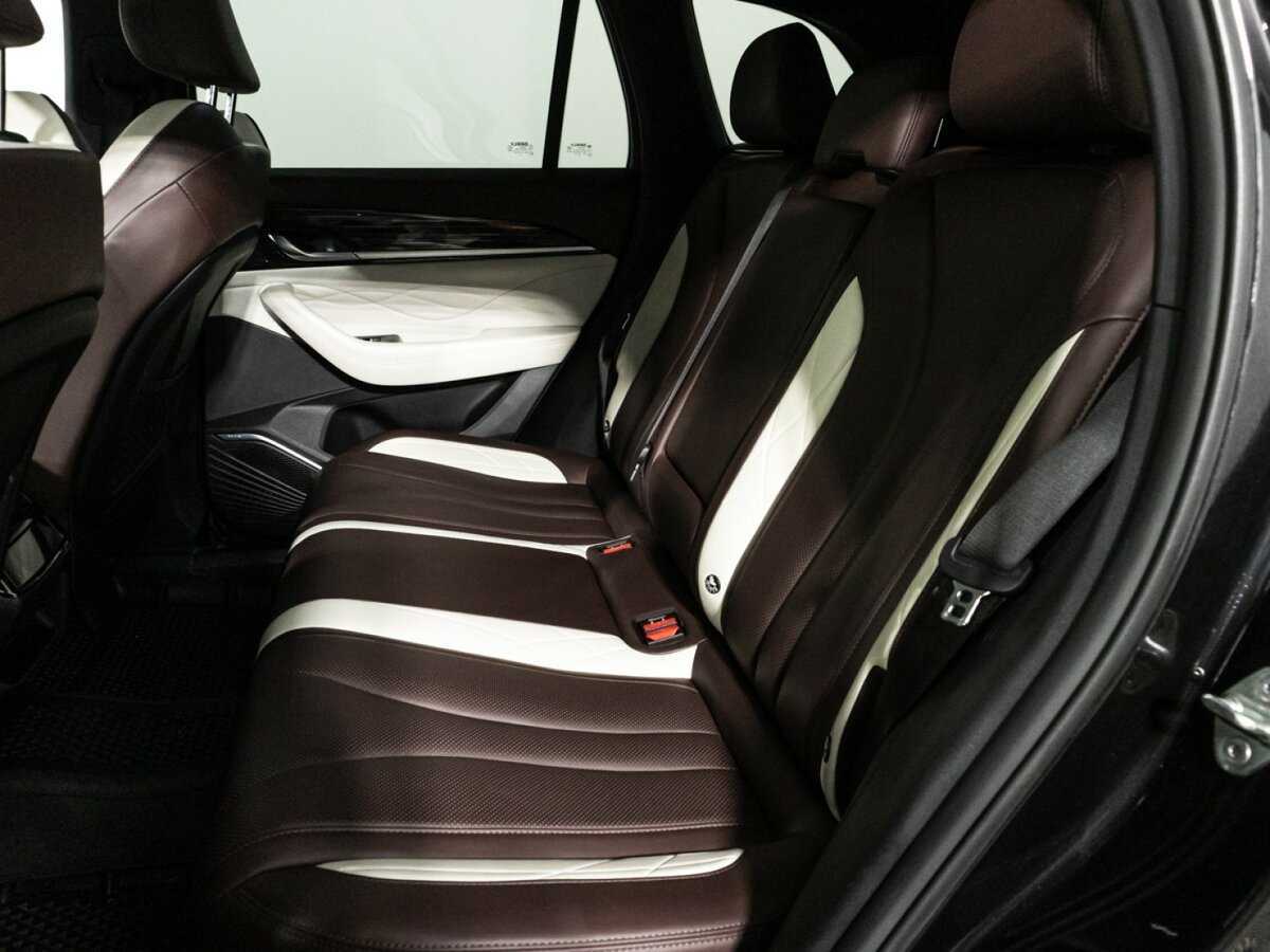 Geely Monjaro с пробегом — 2023 год. Фото: #9