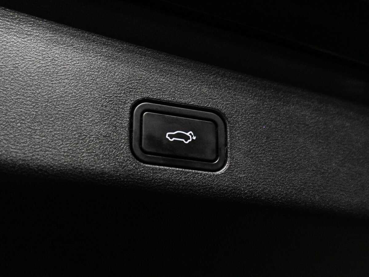 Geely Monjaro с пробегом — 2023 год. Фото: #13