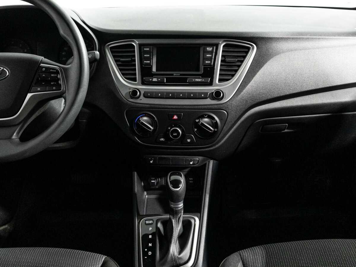 Hyundai Solaris с пробегом — 2020 год. Фото: #13