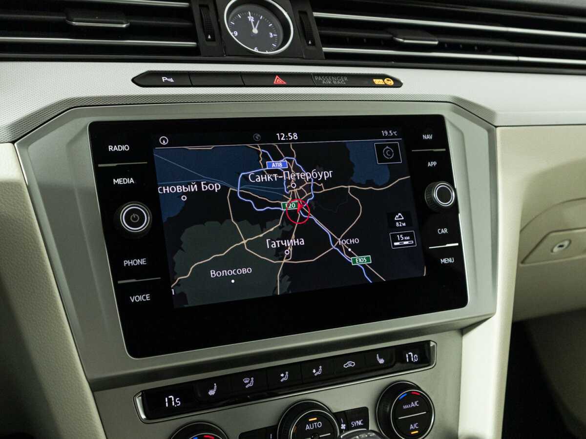 Volkswagen Passat с пробегом — 2018 год. Фото: #18