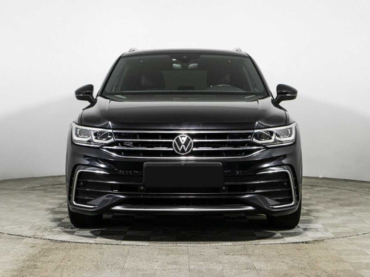 Volkswagen Tiguan с пробегом — 2021 год. Фото: #1
