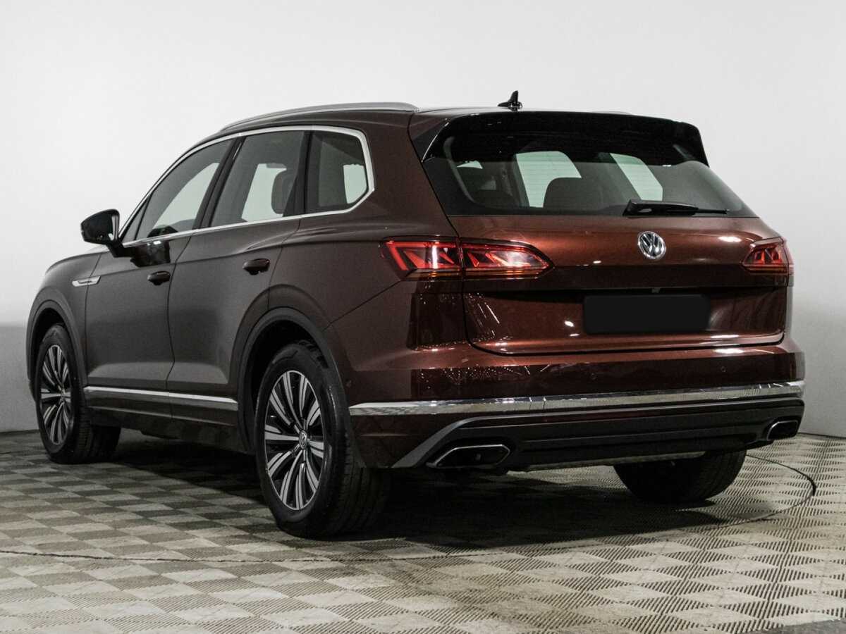 Volkswagen Touareg с пробегом — 2019 год. Фото: #6