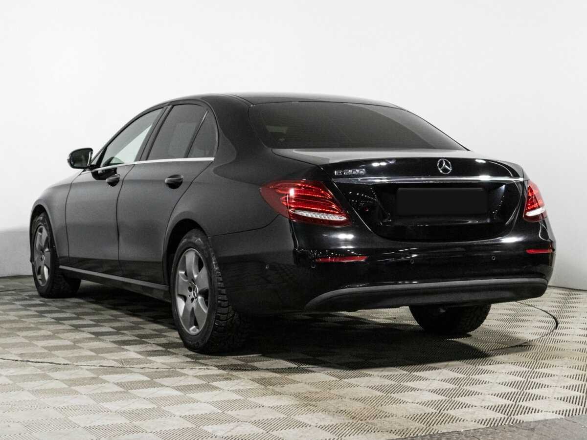 Mercedes-Benz E-Класс с пробегом — 2019 год. Фото: #6