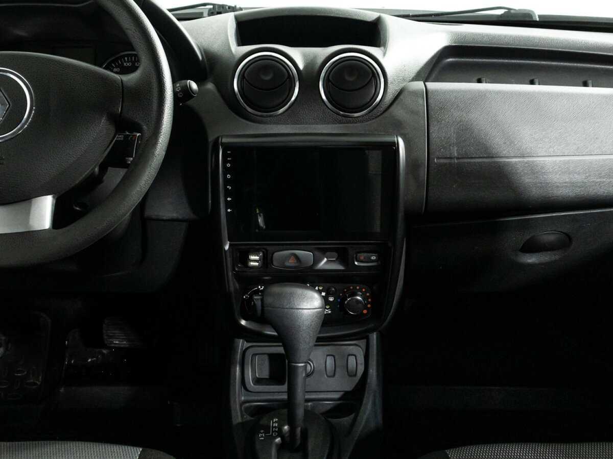 Renault Duster с пробегом — 2013 год. Фото: #13