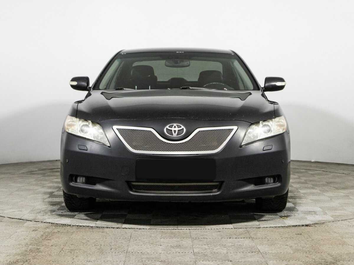 Toyota Camry с пробегом — 2008 год. Фото: #1
