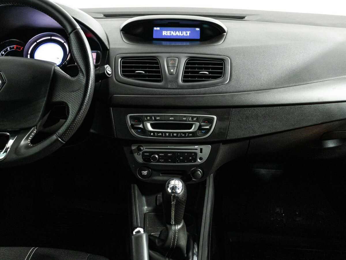 Renault Megane с пробегом — 2013 год. Фото: #13