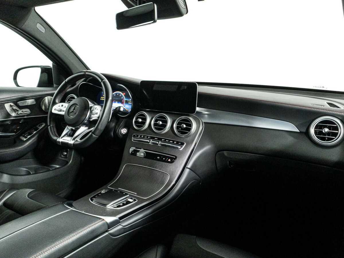 Mercedes-Benz GLC Coupe AMG с пробегом — 2021 год. Фото: #8