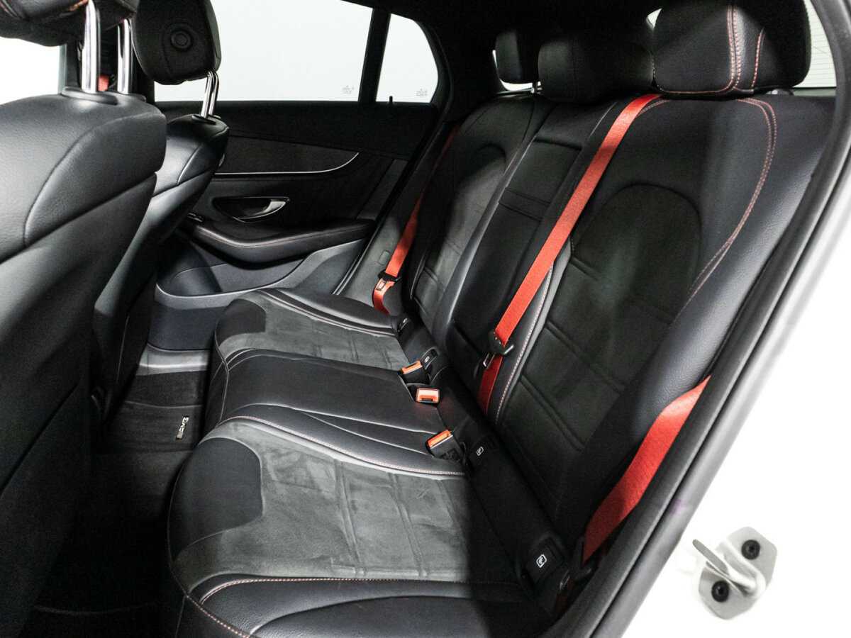 Mercedes-Benz GLC Coupe AMG с пробегом — 2021 год. Фото: #9