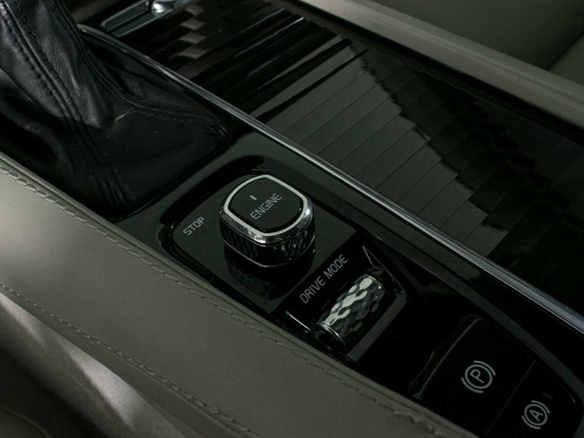 Volvo XC90 с пробегом — 2015 год. Фото: #13