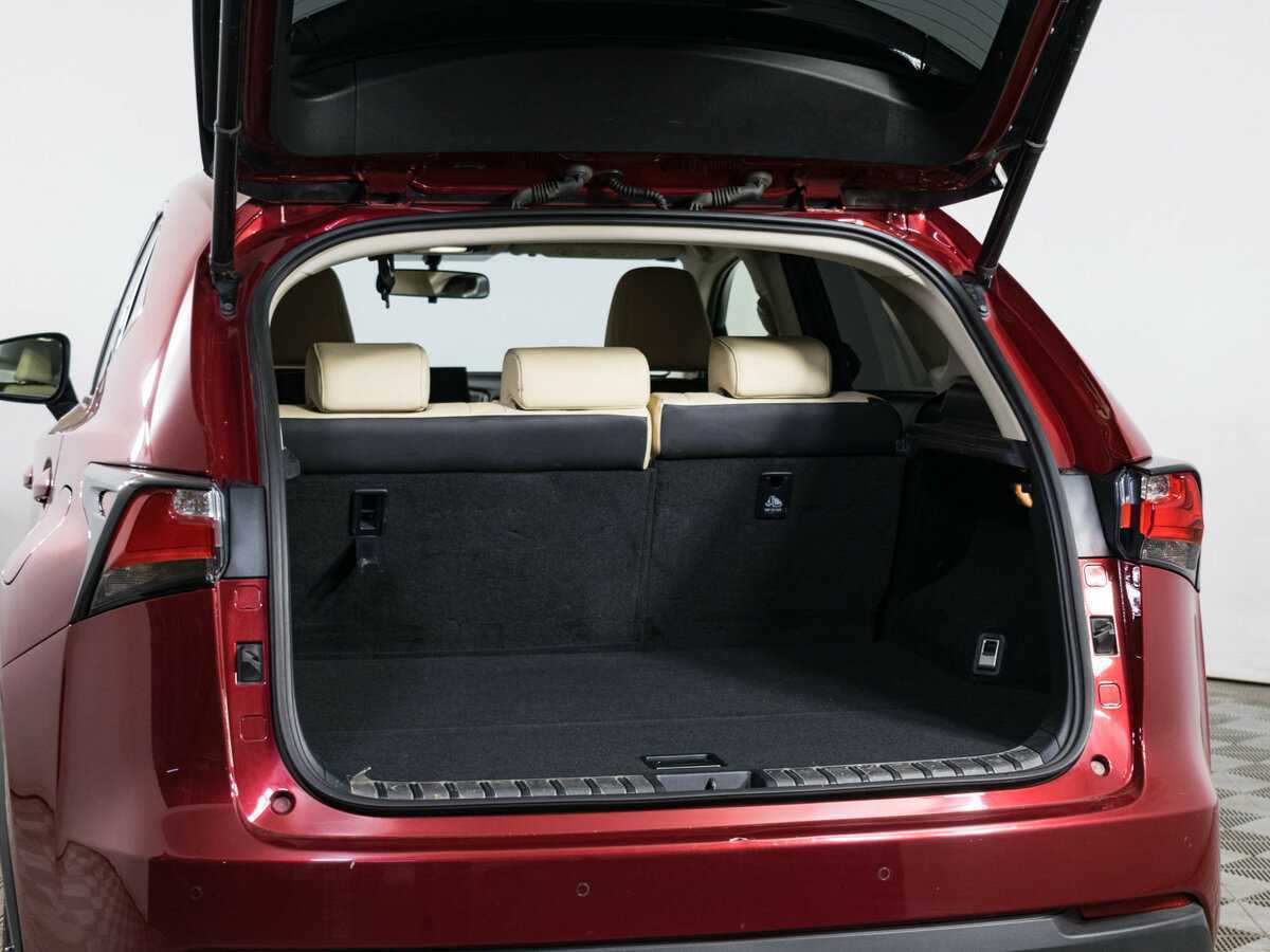 Lexus NX с пробегом — 2015 год. Фото: #6