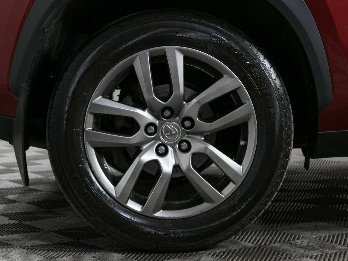 Lexus NX с пробегом — 2015 год. Фото: #16