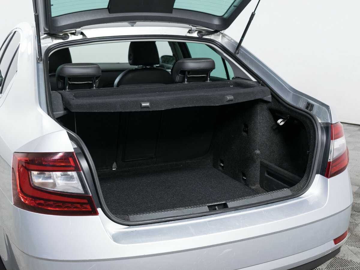 Skoda Octavia с пробегом — 2018 год. Фото: #6