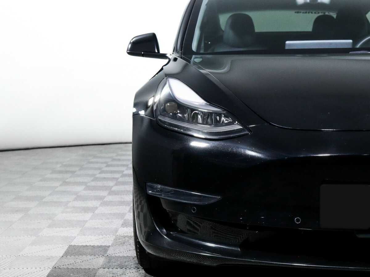 Tesla Model 3 с пробегом — 2022 год. Фото: #14